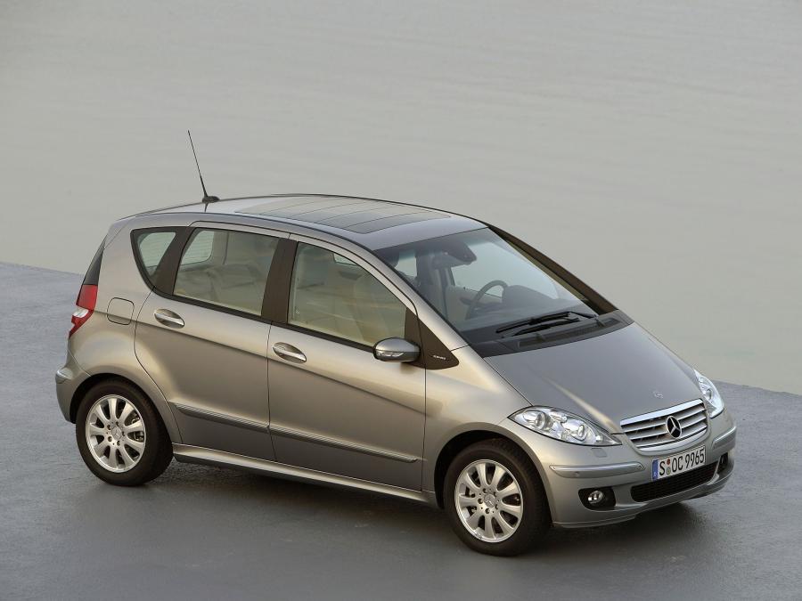  Mercedes-Benz A200 5-Door 2004 года  (фото 8 из 16)